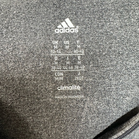 Adidas Running Gray Lightweight Jacket Size Medium - Picture 9 of 11
